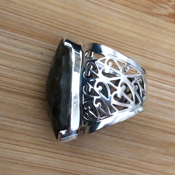 $72  Sterling Silver Estate Ring   Marked SX 925 Thailand  Size 8 open shank. - Picture 7 of 10